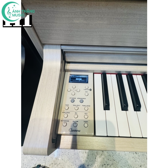 Yamaha CLP 645
