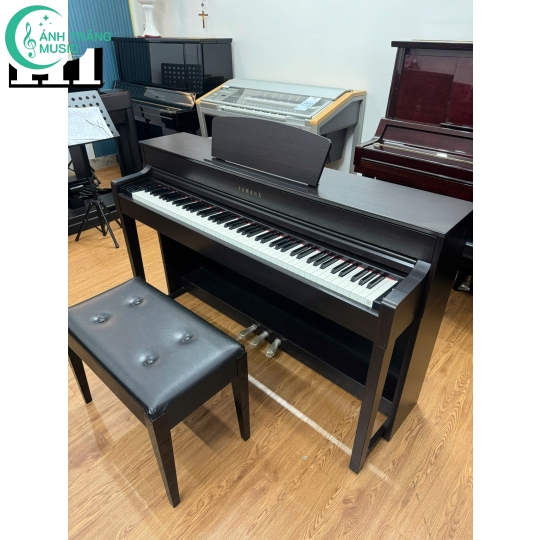 Yamaha CLP535 